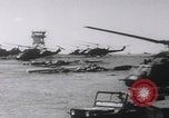 Standbild Vietcong-Autobombardement 1965 Saigon Vietnam, 1965, aus Sekunde 3 historischem Filmmaterial Videoclip 65675080612