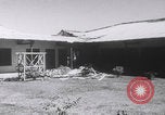 Standbild Vietcong-Autobombardement 1965 Saigon Vietnam, 1965, aus Sekunde 11 historischem Filmmaterial Videoclip 65675080612