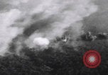 Standbild Schlacht im Vietnamkrieg Vietnam, 1965, aus Sekunde 22 historischem Filmmaterial Videoclip 65675080613