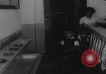 Standbild Schlacht im Vietnamkrieg Vietnam, 1965, aus Sekunde 41 historischem Filmmaterial Videoclip 65675080613