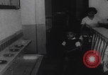 Standbild Schlacht im Vietnamkrieg Vietnam, 1965, aus Sekunde 42 historischem Filmmaterial Videoclip 65675080613