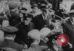 Immagine di Salta nella libertà Berlino Germania, 1961, secondo 21 filmato di repertorio 65675080700