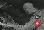 Standbild Filthy Thirteen bereiten sich vor England, 1944, aus Sekunde 60 historischem Filmmaterial Videoclip 65675080702