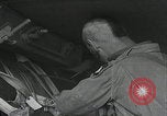 Standbild Filthy Thirteen bereiten sich vor England, 1944, aus Sekunde 62 historischem Filmmaterial Videoclip 65675080702