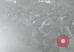 Standbild US-Offizier liest Newbury England Vereinigtes Königreich, 1944, aus Sekunde 60 historischem Filmmaterial Videoclip 65675080770