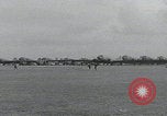 Standbild C-47 heben einzeln ab Newbury England Vereinigtes Königreich, 1944, aus Sekunde 12 historischem Filmmaterial Videoclip 65675080771