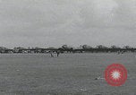 Standbild C-47 heben einzeln ab Newbury England Vereinigtes Königreich, 1944, aus Sekunde 13 historischem Filmmaterial Videoclip 65675080771