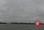 Standbild C-47 heben einzeln ab Newbury England Vereinigtes Königreich, 1944, aus Sekunde 43 historischem Filmmaterial Videoclip 65675080771