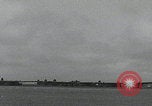 Standbild C-47 heben einzeln ab Newbury England Vereinigtes Königreich, 1944, aus Sekunde 45 historischem Filmmaterial Videoclip 65675080771