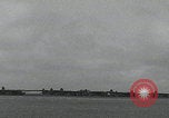 Standbild C-47 heben einzeln ab Newbury England Vereinigtes Königreich, 1944, aus Sekunde 47 historischem Filmmaterial Videoclip 65675080771