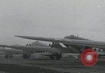 Standbild Fallschirmjäger der 101 Luftlandedivision nach Holland Newbury England Vereinigtes Königreich, 1944, aus Sekunde 10 historischem Filmmaterial Videoclip 65675080772