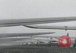 Standbild Fallschirmjäger der 101 Luftlandedivision nach Holland Newbury England Vereinigtes Königreich, 1944, aus Sekunde 36 historischem Filmmaterial Videoclip 65675080772