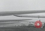 Standbild Fallschirmjäger der 101 Luftlandedivision nach Holland Newbury England Vereinigtes Königreich, 1944, aus Sekunde 40 historischem Filmmaterial Videoclip 65675080772