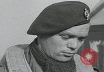 Standbild Fallschirmjäger der 101 Luftlandedivision nach Holland Newbury England Vereinigtes Königreich, 1944, aus Sekunde 59 historischem Filmmaterial Videoclip 65675080772