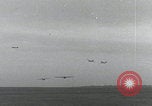 Image Formation d'avions de transport de la RAF Newbury Newbury Berkshire Angleterre Royaume-Uni, 1944, de la seconde 3 séquences d'archives historiques vidéo 65675080775