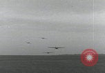 Image Formation d'avions de transport de la RAF Newbury Newbury Berkshire Angleterre Royaume-Uni, 1944, de la seconde 9 séquences d'archives historiques vidéo 65675080775