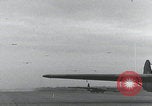 Image Formation d'avions de transport de la RAF Newbury Newbury Berkshire Angleterre Royaume-Uni, 1944, de la seconde 21 séquences d'archives historiques vidéo 65675080775