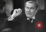 Immagine di Falò della Gioventù Hitleriana Germania, 1945, secondo 27 filmato di repertorio 65675080818