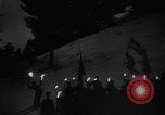 Immagine di Falò della Gioventù Hitleriana Germania, 1945, secondo 49 filmato di repertorio 65675080818