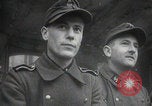 Immagine di Lydia Veicht pattinaggio artistico Berlino Germania, 1945, secondo 11 filmato di repertorio 65675080819