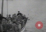 Immagine di Scambio di prigionieri tra alleati e nazisti tedeschi Francia, 1945, secondo 37 filmato di repertorio 65675080820