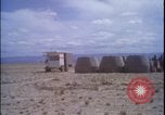 Image préparatifs de lancement du traîneau à fusée New Mexico United States USA, 1960, de la seconde 4 séquences d'archives historiques vidéo 65675080961