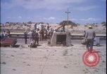Image préparatifs de lancement du traîneau à fusée New Mexico United States USA, 1960, de la seconde 24 séquences d'archives historiques vidéo 65675080961