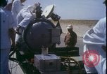 Image préparatifs de lancement du traîneau à fusée New Mexico United States USA, 1960, de la seconde 56 séquences d'archives historiques vidéo 65675080961