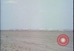 Image Essai de traîneau à fusée pour chimpanzés New Mexico United States USA, 1960, de la seconde 57 séquences d'archives historiques vidéo 65675080962