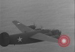 Standbild B-24-Bomber kehren vom Einsatz zurück Aleutian Islands Alaska USA, 1942, aus Sekunde 20 historischem Filmmaterial Videoclip 65675080981