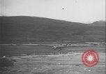 Standbild B-24-Bomber kehren vom Einsatz zurück Aleutian Islands Alaska USA, 1942, aus Sekunde 32 historischem Filmmaterial Videoclip 65675080981