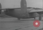 Standbild B-24-Bomber kehren vom Einsatz zurück Aleutian Islands Alaska USA, 1942, aus Sekunde 47 historischem Filmmaterial Videoclip 65675080981
