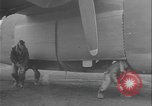 Standbild B-24-Bomber kehren vom Einsatz zurück Aleutian Islands Alaska USA, 1942, aus Sekunde 50 historischem Filmmaterial Videoclip 65675080981